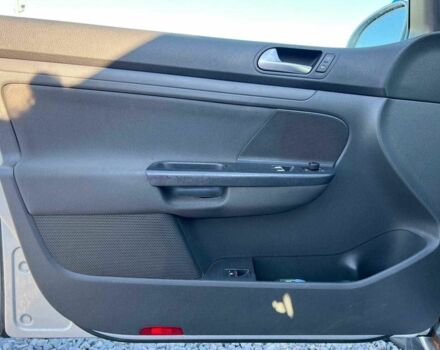 Серый Фольксваген Гольф, объемом двигателя 1.6 л и пробегом 222 тыс. км за 4990 $, фото 14 на Automoto.ua