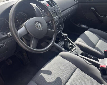 Фольксваген Гольф 2005 у Івано-Франківську на Automoto.ua Сірий Фольксваген Гольф, об'ємом двигуна 1.4 л та пробігом 222 тис. км за 6000 $, фото 10 на Automoto.ua