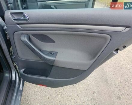 Серый Фольксваген Гольф, объемом двигателя 1.98 л и пробегом 157 тыс. км за 6700 $, фото 20 на Automoto.ua