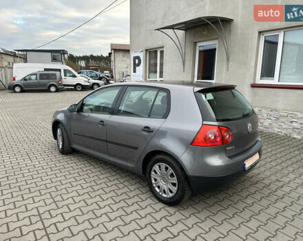 Серый Фольксваген Гольф, объемом двигателя 1.4 л и пробегом 270 тыс. км за 4400 $, фото 1 на Automoto.ua