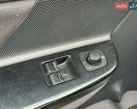 Серый Фольксваген Гольф, объемом двигателя 1.4 л и пробегом 271 тыс. км за 5190 $, фото 11 на Automoto.ua