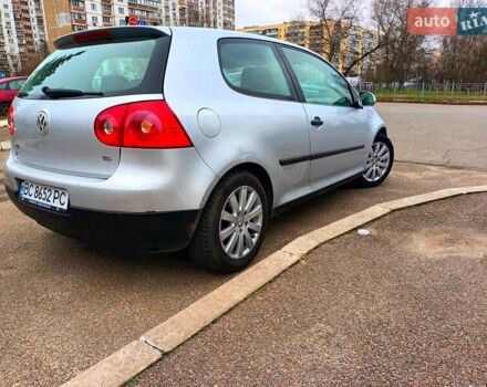 Серый Фольксваген Гольф, объемом двигателя 1.6 л и пробегом 300 тыс. км за 5500 $, фото 7 на Automoto.ua