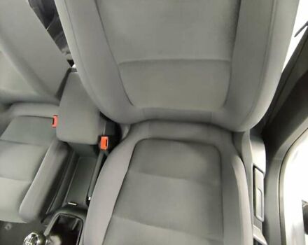 Сірий Фольксваген Гольф, об'ємом двигуна 1.6 л та пробігом 185 тис. км за 5800 $, фото 33 на Automoto.ua