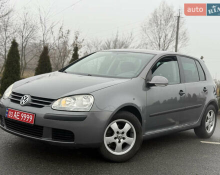Серый Фольксваген Гольф, объемом двигателя 1.6 л и пробегом 218 тыс. км за 5950 $, фото 3 на Automoto.ua