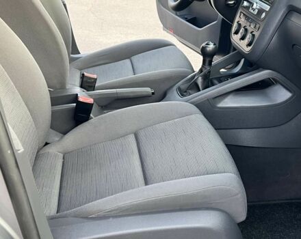 Сірий Фольксваген Гольф, об'ємом двигуна 0 л та пробігом 228 тис. км за 5500 $, фото 13 на Automoto.ua