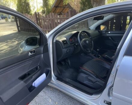 Серый Фольксваген Гольф, объемом двигателя 2 л и пробегом 251 тыс. км за 5400 $, фото 13 на Automoto.ua