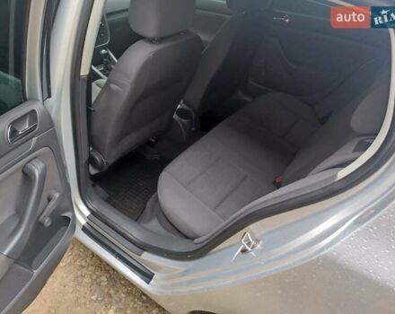 Серый Фольксваген Гольф, объемом двигателя 1.6 л и пробегом 211 тыс. км за 5900 $, фото 12 на Automoto.ua