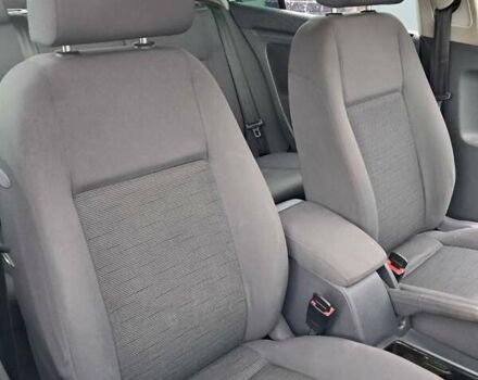 Сірий Фольксваген Гольф, об'ємом двигуна 1.6 л та пробігом 244 тис. км за 5599 $, фото 5 на Automoto.ua