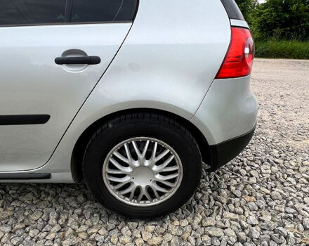 Серый Фольксваген Гольф, объемом двигателя 1.6 л и пробегом 257 тыс. км за 5250 $, фото 5 на Automoto.ua