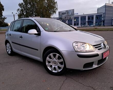 Фольксваген Гольф 2005 в Прилуках на Automoto.ua Серый Фольксваген Гольф, объемом двигателя 1.6 л и пробегом 244 тыс. км за 5550 $, фото 1 на Automoto.ua