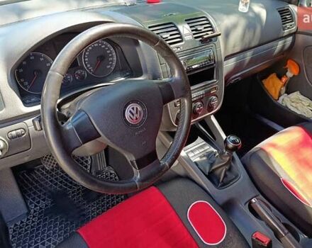 Сірий Фольксваген Гольф, об'ємом двигуна 1.6 л та пробігом 211 тис. км за 4700 $, фото 9 на Automoto.ua