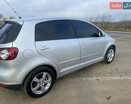 Серый Фольксваген Гольф, объемом двигателя 2 л и пробегом 269 тыс. км за 6900 $, фото 4 на Automoto.ua