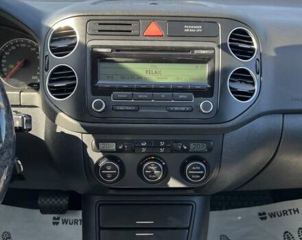 Серый Фольксваген Гольф, объемом двигателя 1.97 л и пробегом 217 тыс. км за 6800 $, фото 16 на Automoto.ua