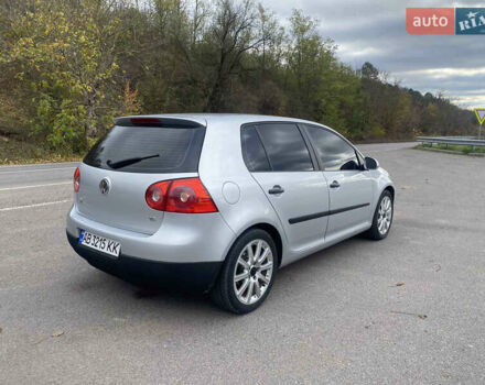 Фольксваген Гольф 2005 у Ямпіль на Automoto.ua Сірий Фольксваген Гольф, об'ємом двигуна 1.6 л та пробігом 266 тис. км за 5750 $, фото 4 на Automoto.ua