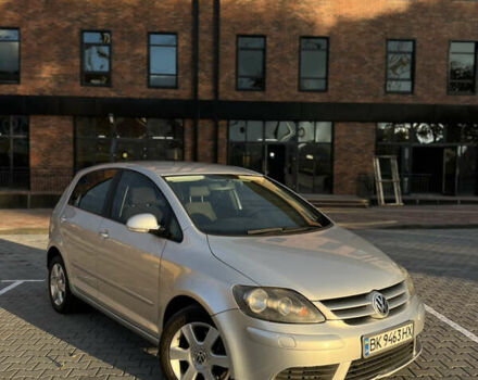 Фольксваген Гольф 2005 у Вінниці на Automoto.ua Сірий Фольксваген Гольф, об'ємом двигуна 1.97 л та пробігом 325 тис. км за 6900 $, фото 11 на Automoto.ua