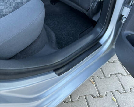 Серый Фольксваген Гольф, объемом двигателя 1.4 л и пробегом 202 тыс. км за 5600 $, фото 66 на Automoto.ua