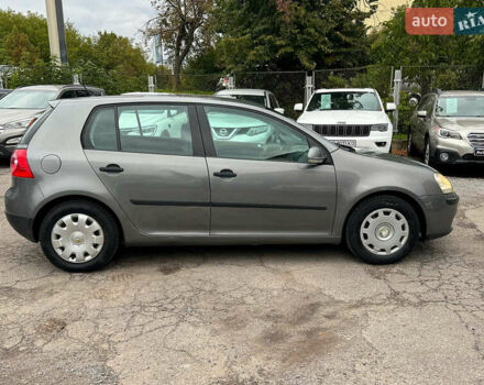 Серый Фольксваген Гольф, объемом двигателя 1.4 л и пробегом 271 тыс. км за 5190 $, фото 3 на Automoto.ua