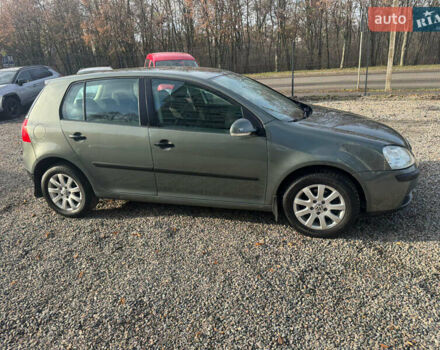 Серый Фольксваген Гольф, объемом двигателя 1.6 л и пробегом 180 тыс. км за 5900 $, фото 10 на Automoto.ua