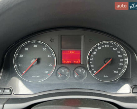 Сірий Фольксваген Гольф, об'ємом двигуна 1.6 л та пробігом 200 тис. км за 5999 $, фото 12 на Automoto.ua