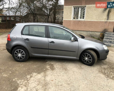 Серый Фольксваген Гольф, объемом двигателя 1.39 л и пробегом 200 тыс. км за 4700 $, фото 3 на Automoto.ua