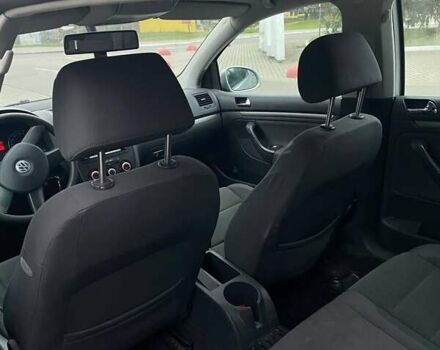 Серый Фольксваген Гольф, объемом двигателя 1.9 л и пробегом 292 тыс. км за 3600 $, фото 5 на Automoto.ua