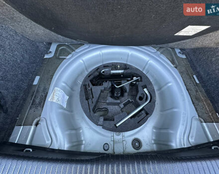 Серый Фольксваген Гольф, объемом двигателя 1.4 л и пробегом 202 тыс. км за 5600 $, фото 64 на Automoto.ua