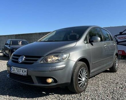 Серый Фольксваген Гольф, объемом двигателя 1.97 л и пробегом 217 тыс. км за 6800 $, фото 1 на Automoto.ua