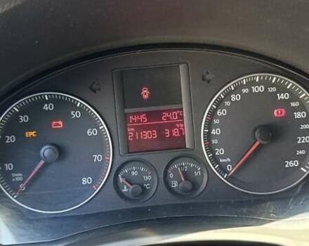 Сірий Фольксваген Гольф, об'ємом двигуна 1.6 л та пробігом 211 тис. км за 4700 $, фото 3 на Automoto.ua