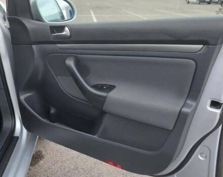 Сірий Фольксваген Гольф, об'ємом двигуна 1.6 л та пробігом 257 тис. км за 6200 $, фото 7 на Automoto.ua