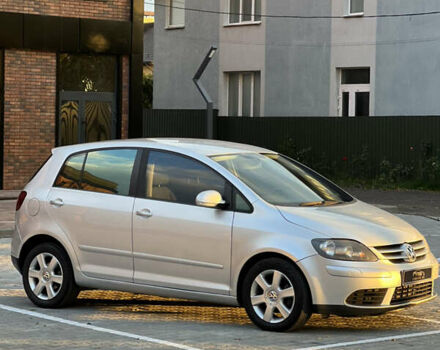 Фольксваген Гольф 2005 у Вінниці на Automoto.ua Сірий Фольксваген Гольф, об'ємом двигуна 1.97 л та пробігом 325 тис. км за 6900 $, фото 18 на Automoto.ua