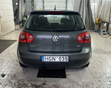 Серый Фольксваген Гольф, объемом двигателя 1.9 л и пробегом 300 тыс. км за 3200 $, фото 3 на Automoto.ua