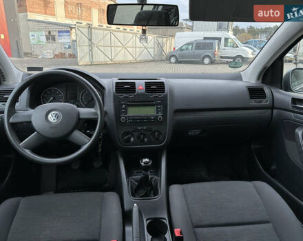 Серый Фольксваген Гольф, объемом двигателя 1.4 л и пробегом 270 тыс. км за 4400 $, фото 8 на Automoto.ua