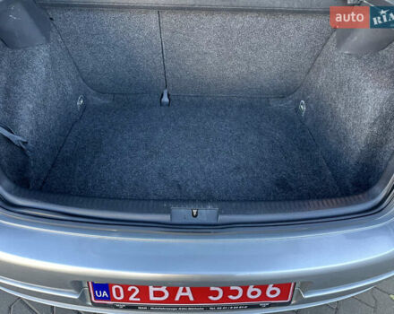 Серый Фольксваген Гольф, объемом двигателя 1.4 л и пробегом 202 тыс. км за 5600 $, фото 62 на Automoto.ua