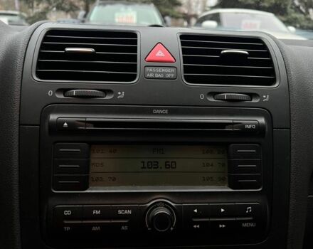 Сірий Фольксваген Гольф, об'ємом двигуна 1.4 л та пробігом 216 тис. км за 5400 $, фото 9 на Automoto.ua