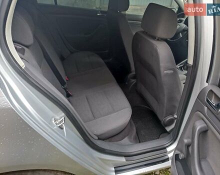 Серый Фольксваген Гольф, объемом двигателя 1.6 л и пробегом 211 тыс. км за 5900 $, фото 9 на Automoto.ua