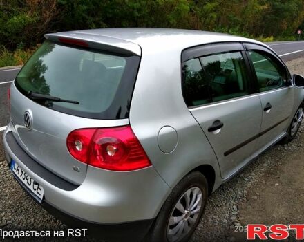 Сірий Фольксваген Гольф, об'ємом двигуна 1.6 л та пробігом 250 тис. км за 4300 $, фото 1 на Automoto.ua