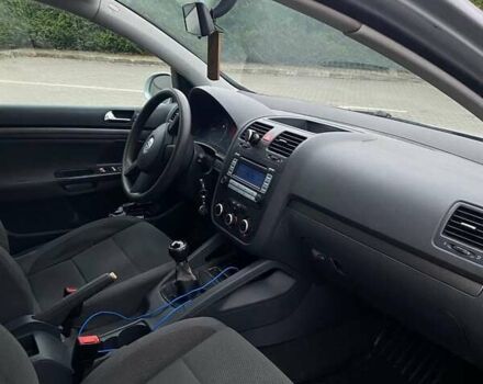 Серый Фольксваген Гольф, объемом двигателя 1.9 л и пробегом 292 тыс. км за 3600 $, фото 6 на Automoto.ua