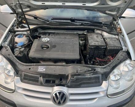 Серый Фольксваген Гольф, объемом двигателя 1.4 л и пробегом 216 тыс. км за 5250 $, фото 7 на Automoto.ua