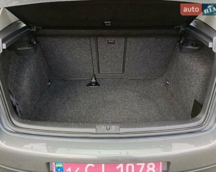 Серый Фольксваген Гольф, объемом двигателя 1.98 л и пробегом 157 тыс. км за 6700 $, фото 23 на Automoto.ua