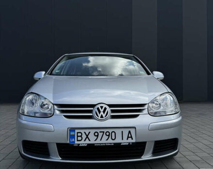 Серый Фольксваген Гольф, объемом двигателя 1.6 л и пробегом 225 тыс. км за 6000 $, фото 13 на Automoto.ua