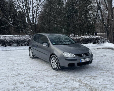 Серый Фольксваген Гольф, объемом двигателя 1.6 л и пробегом 257 тыс. км за 5200 $, фото 3 на Automoto.ua