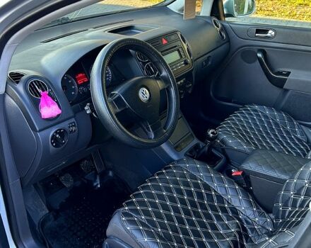 Сірий Фольксваген Гольф, об'ємом двигуна 1.4 л та пробігом 239 тис. км за 5800 $, фото 3 на Automoto.ua