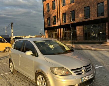 Фольксваген Гольф 2005 у Вінниці на Automoto.ua Сірий Фольксваген Гольф, об'ємом двигуна 1.97 л та пробігом 325 тис. км за 6900 $, фото 16 на Automoto.ua