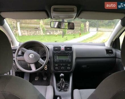 Серый Фольксваген Гольф, объемом двигателя 1.4 л и пробегом 190 тыс. км за 5000 $, фото 1 на Automoto.ua