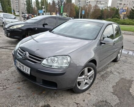 Фольксваген Гольф 2005 в Краматорске на Automoto.ua Серый Фольксваген Гольф, объемом двигателя 1.6 л и пробегом 213 тыс. км за 6300 $, фото 1 на Automoto.ua