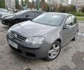 Фольксваген Гольф 2005 в Краматорске на Automoto.ua Серый Фольксваген Гольф, объемом двигателя 1.6 л и пробегом 213 тыс. км за 6300 $, фото 1 на Automoto.ua