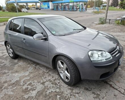 Фольксваген Гольф 2005 в Краматорске на Automoto.ua Серый Фольксваген Гольф, объемом двигателя 1.6 л и пробегом 213 тыс. км за 6300 $, фото 2 на Automoto.ua