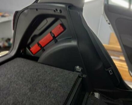 Сірий Фольксваген Гольф, об'ємом двигуна 1.6 л та пробігом 185 тис. км за 5800 $, фото 51 на Automoto.ua