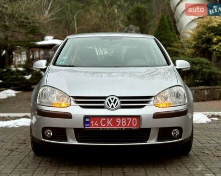 Серый Фольксваген Гольф, объемом двигателя 1.6 л и пробегом 178 тыс. км за 5790 $, фото 3 на Automoto.ua