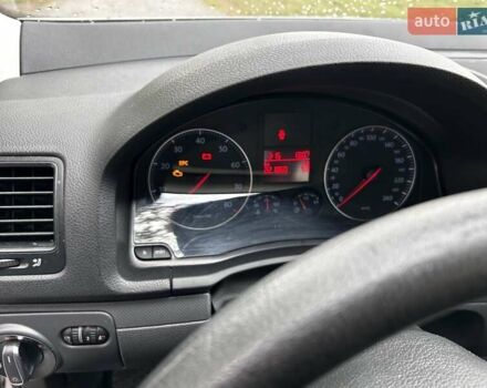 Серый Фольксваген Гольф, объемом двигателя 1.6 л и пробегом 221 тыс. км за 4200 $, фото 12 на Automoto.ua